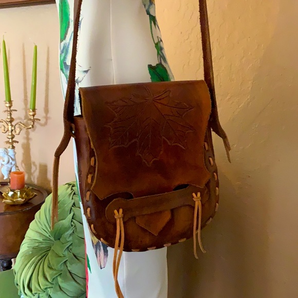 NWOT Genuine Leather Boho Hand Tooled Bag. - Picture 6 of 8